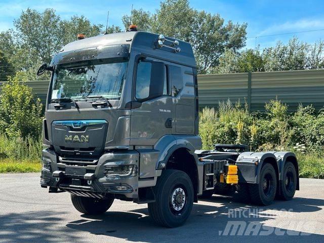 MAN TGS 26.520 6x6 Conventional Trucks / Tractor Trucks