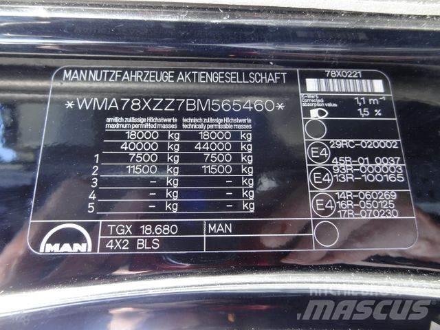 MAN TGX 18.680 V8 Conventional Trucks / Tractor Trucks