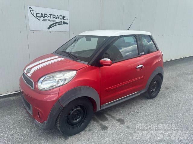  Microcar M-8 Automobiles / SUVS