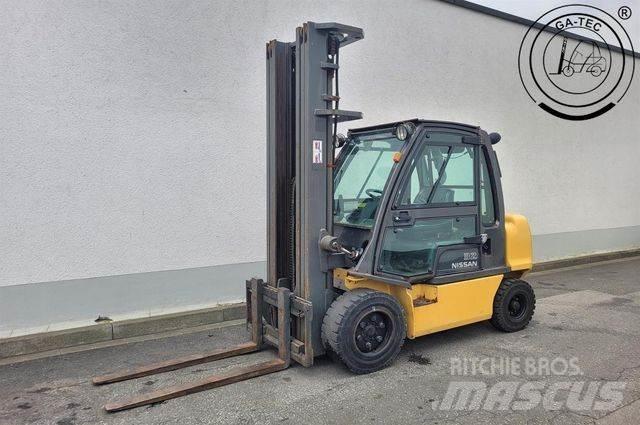 Nissan YG1D2A320 Diesel Forklifts
