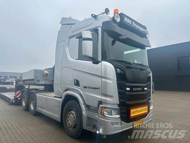 Scania R 730 V8 6x4 Conventional Trucks / Tractor Trucks