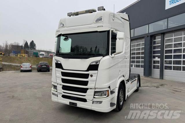 Scania R500 4x2 Conventional Trucks / Tractor Trucks