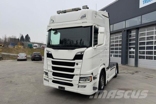 Scania R500 4x2 Conventional Trucks / Tractor Trucks