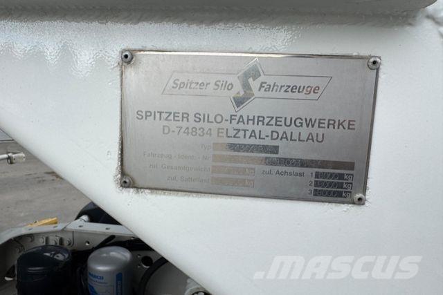 Spitzer 34m3 Tanker Trailers