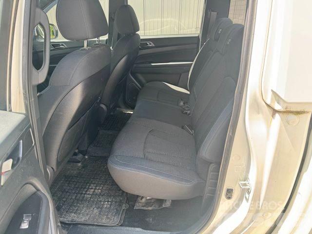 Ssangyong MUSSO Pickup Trucks