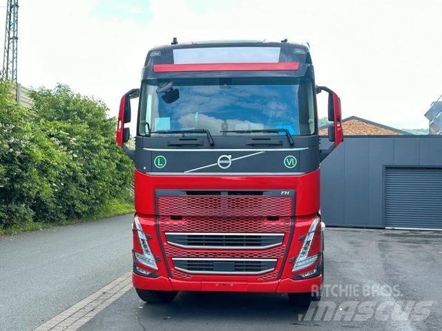 Volvo FH 540 6x4 Cab & Chassis Trucks