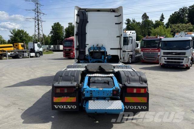 Volvo FH16-750 6x2 Conventional Trucks / Tractor Trucks