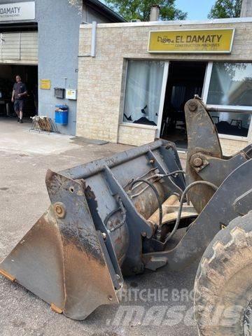 Volvo L30 Wheel Loaders