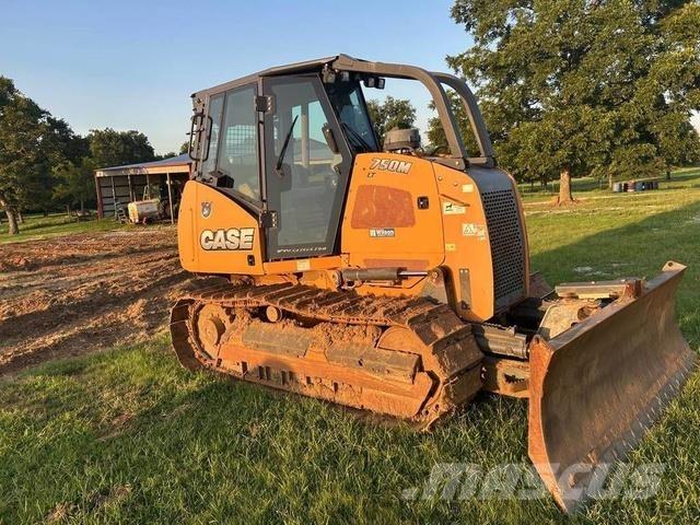Case IH 750M Dozer Crawler dozers