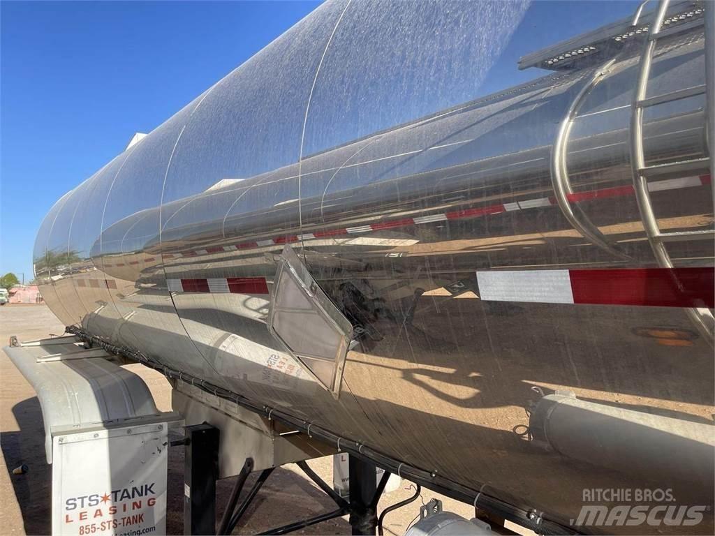  BULK Tank Trailers
