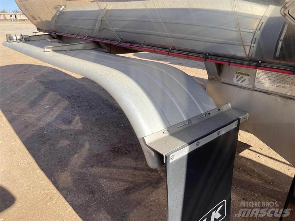  BULK Tank Trailers