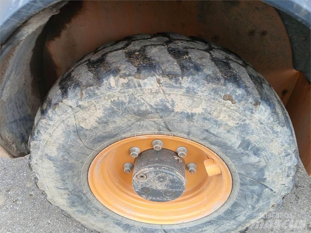 CASE 321F Wheel Loaders