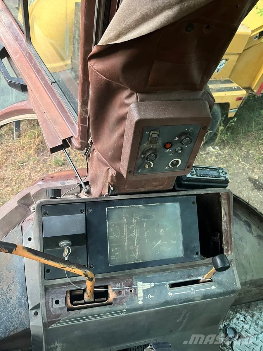 CASE 580K Backhoe Loaders