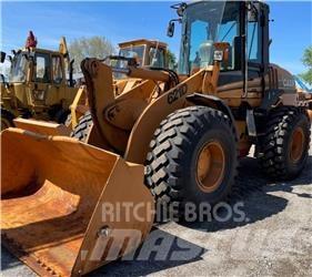 CASE 621D Wheel Loaders
