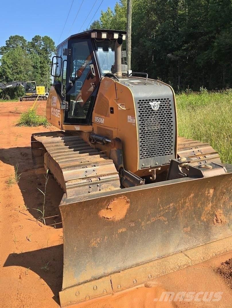 CASE 850M Crawler dozers