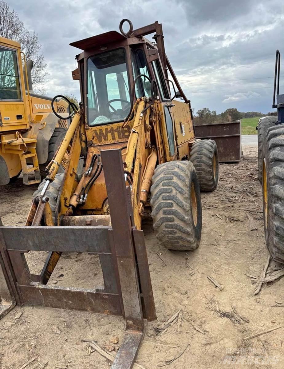 CASE W11 Wheel Loaders