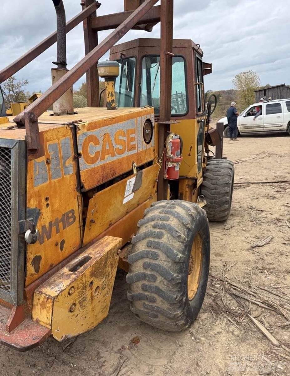 CASE W11 Wheel Loaders