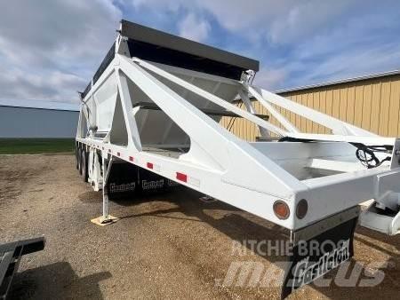 Castleton  Dump Trailers