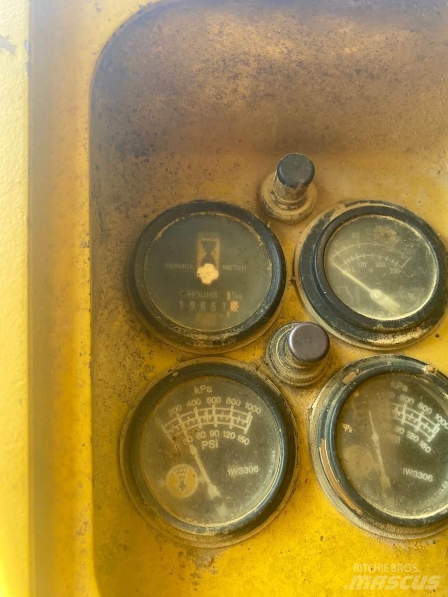 CAT 120G Motor Graders