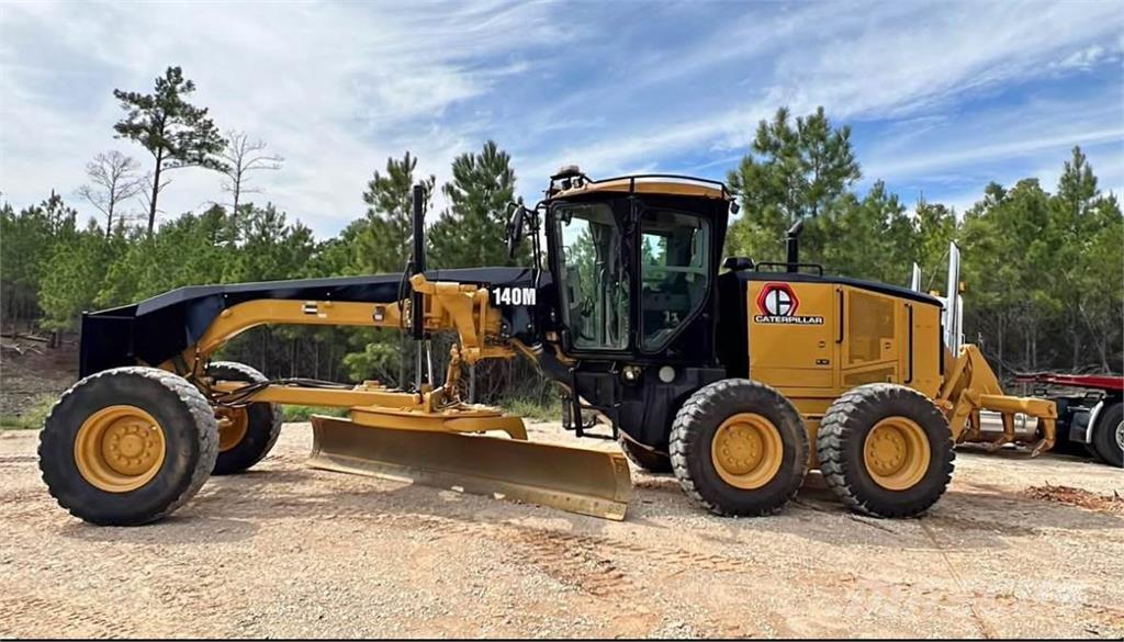 CAT 140M Motor Graders