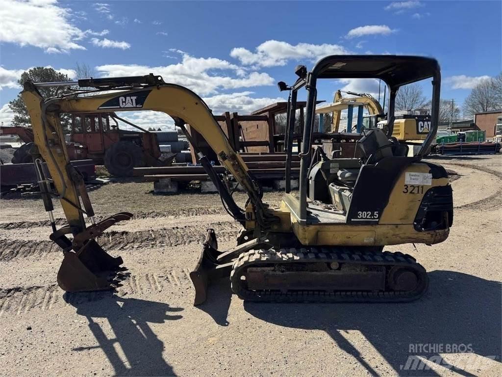 CAT 302.5 Mini Excavators <7t (Mini Diggers)