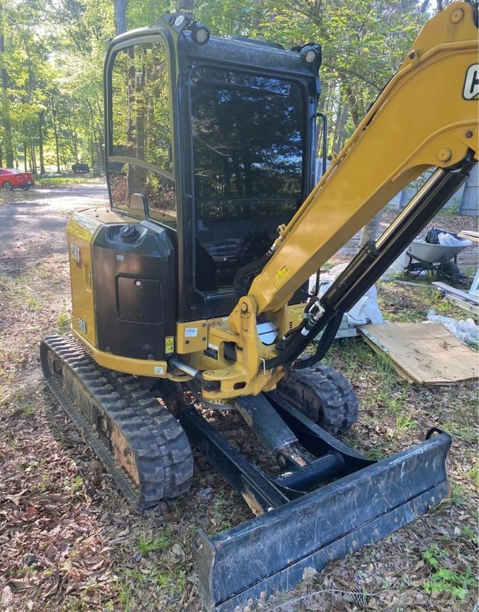 CAT 303CR Mini Excavators <7t (Mini Diggers)
