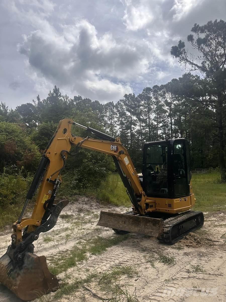 CAT 304 Mini Excavators <7t (Mini Diggers)