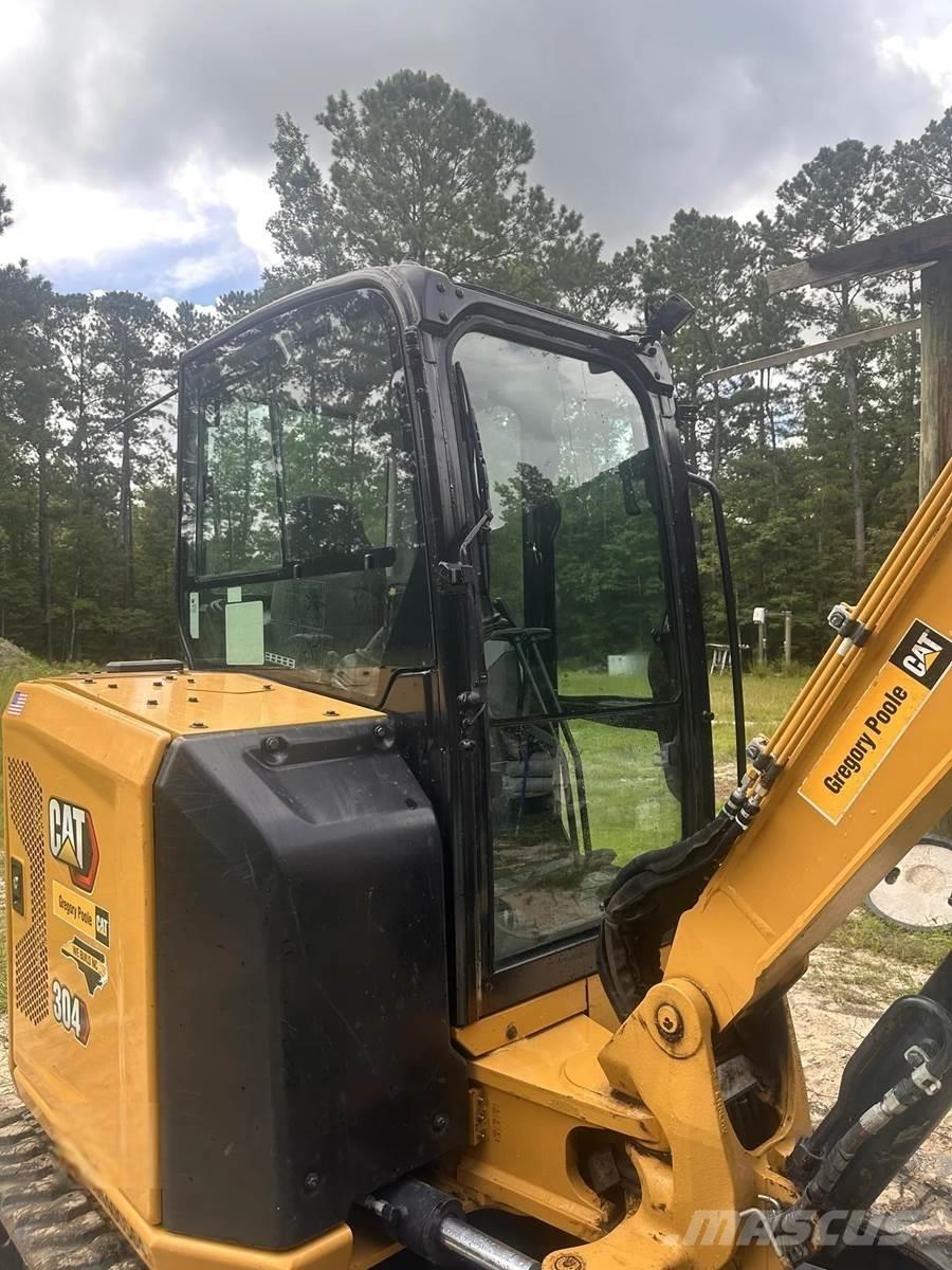 CAT 304 Mini Excavators <7t (Mini Diggers)