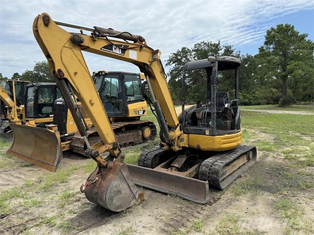 CAT 304 CR Mini Excavators <7t (Mini Diggers)