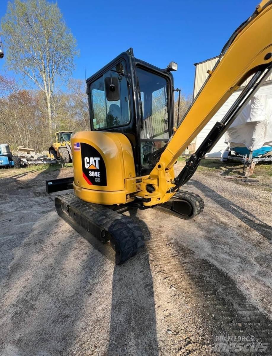 CAT 304E Mini Excavators <7t (Mini Diggers)