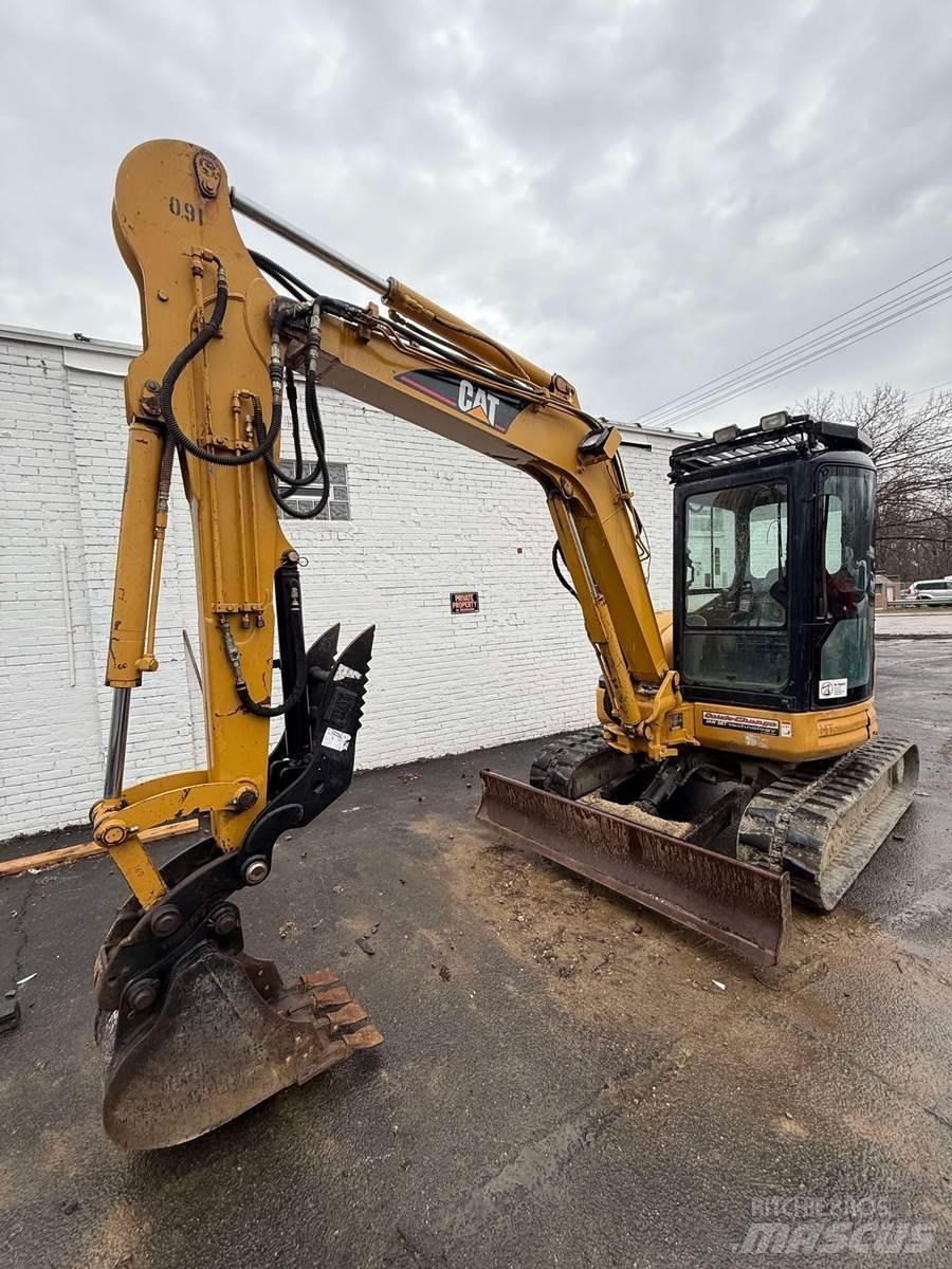 CAT 305CR Mini Excavators <7t (Mini Diggers)