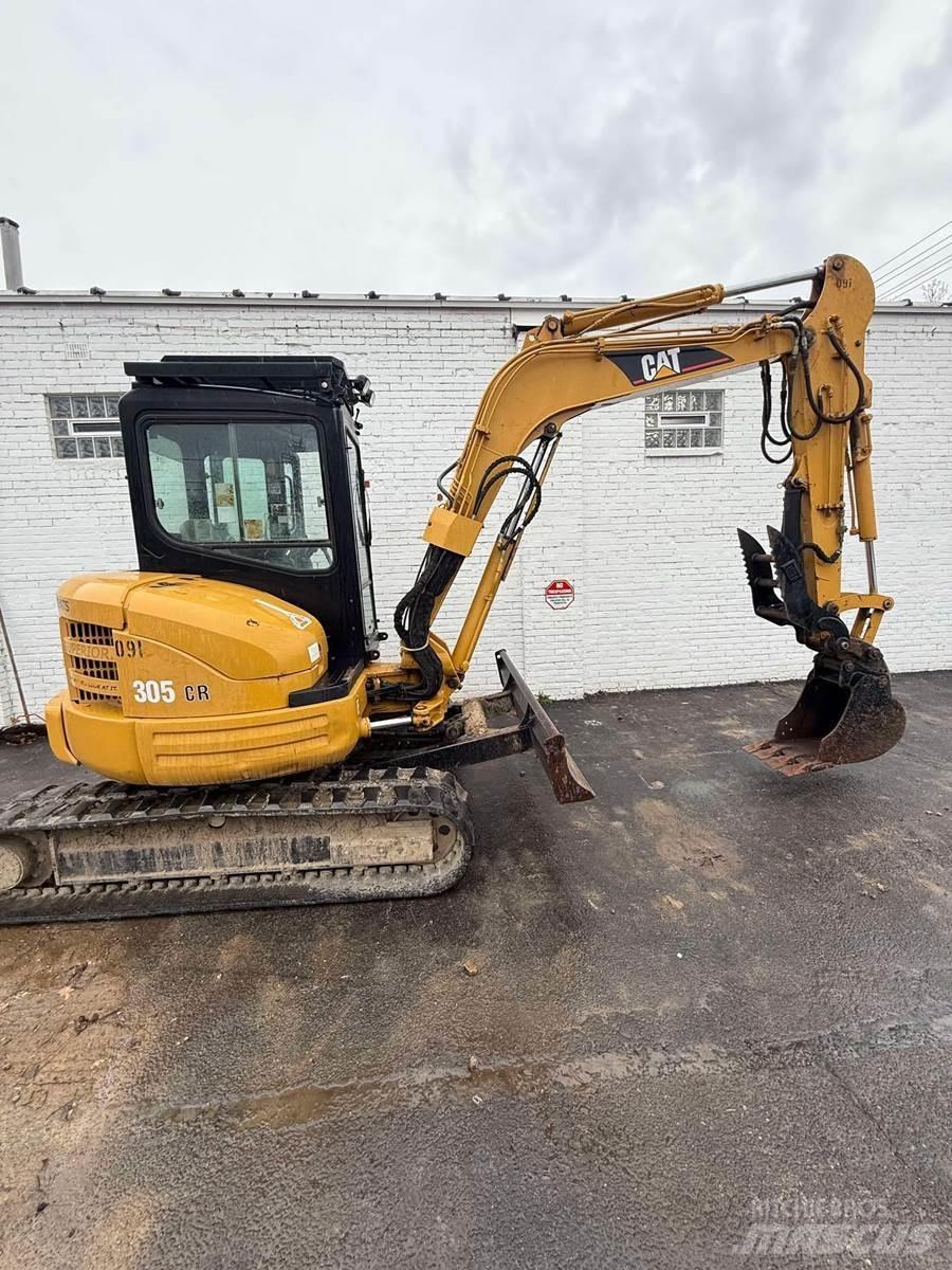 CAT 305CR Mini Excavators <7t (Mini Diggers)