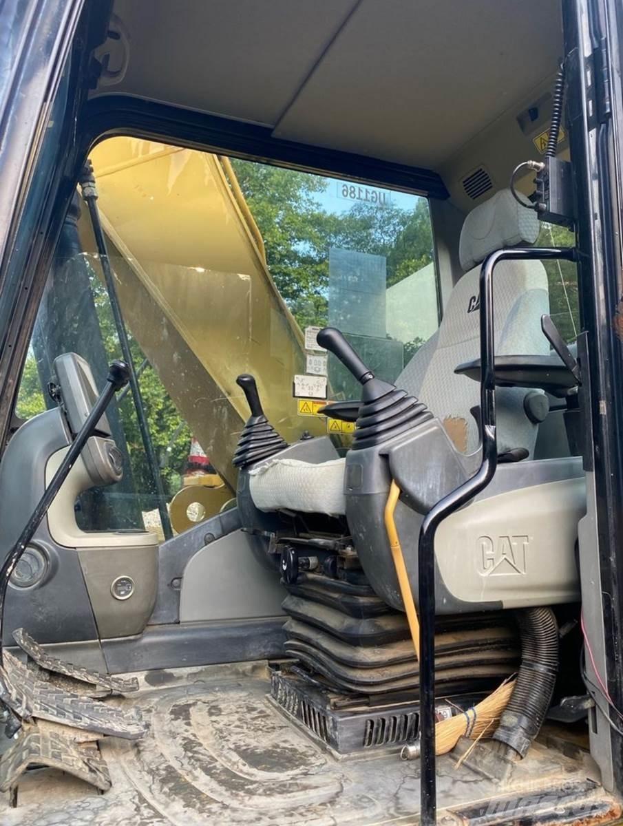 CAT 324DL Long / High Reach excavators