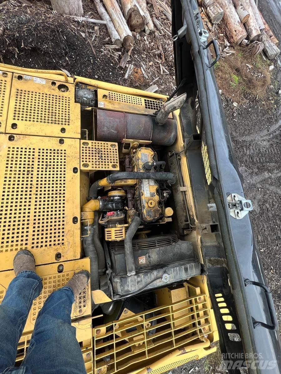 CAT 325C Knuckleboom loaders
