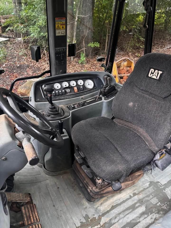 CAT 430D Backhoe loaders