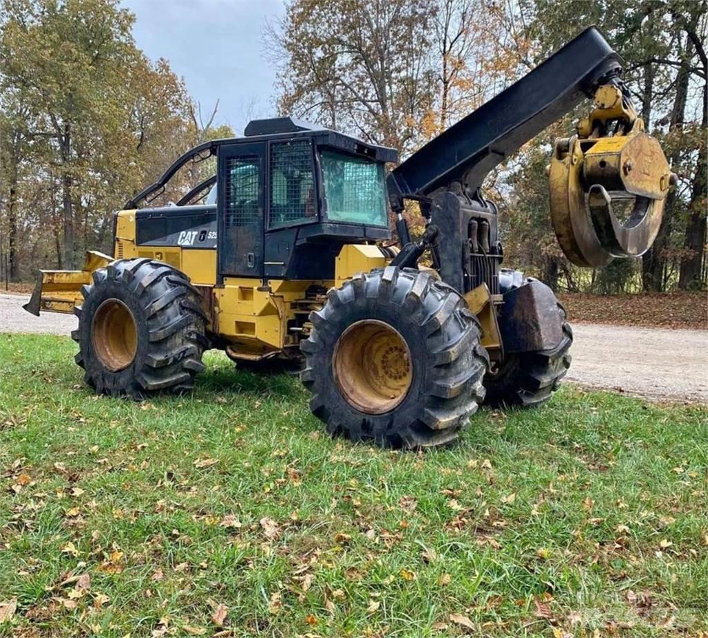 CAT 525C Skidders