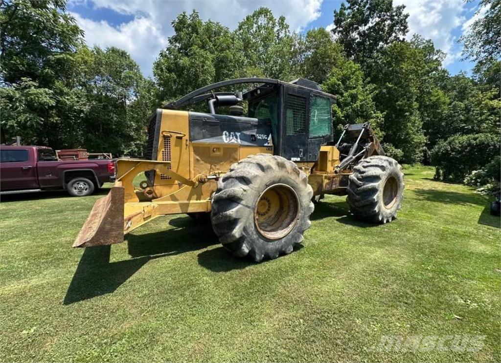 CAT 525C Skidders