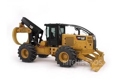 CAT 535D Skidders