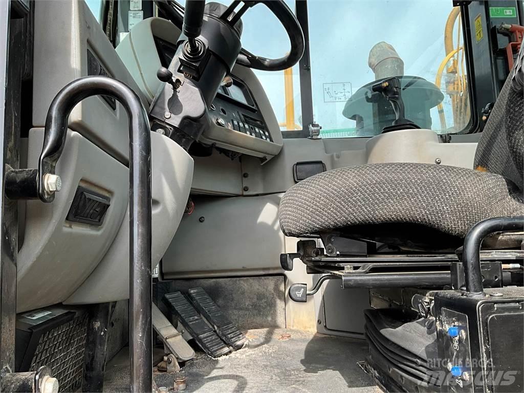 CAT 627G Scrapers