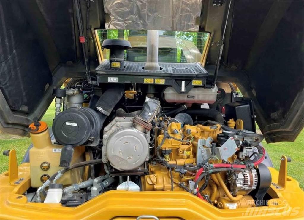 CAT 908M Wheel Loaders
