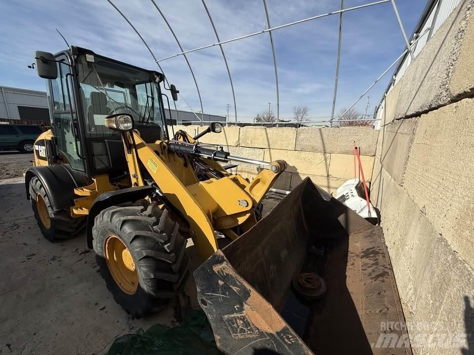 CAT 908M Wheel Loaders