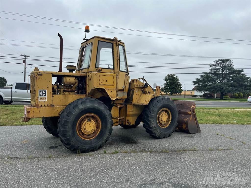 CAT 930 Wheel Loaders