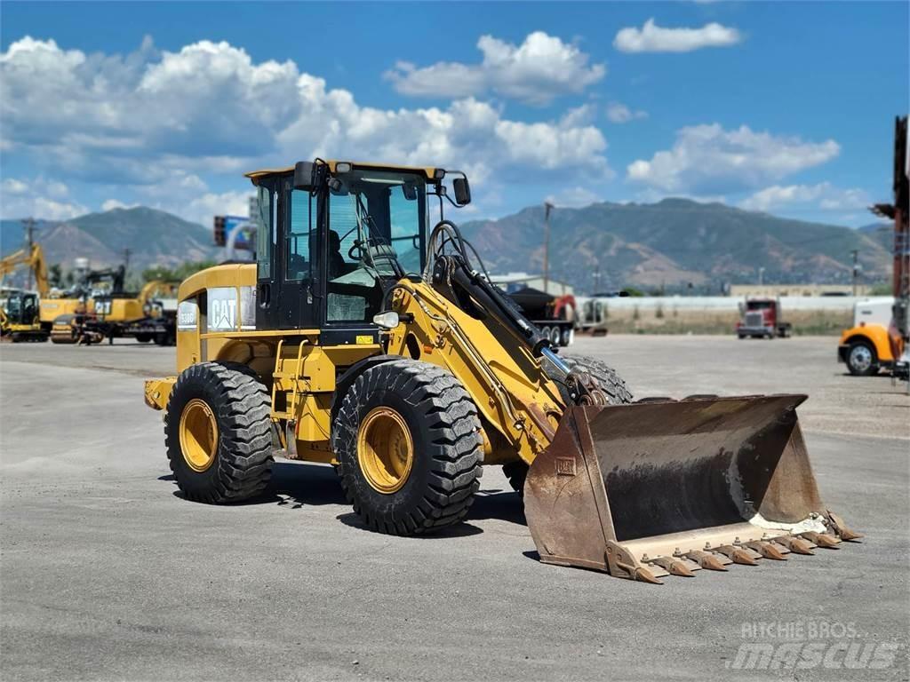 CAT 930G Wheel Loaders