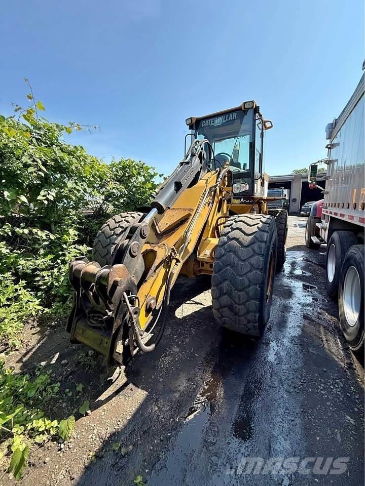 CAT 930G Wheel Loaders