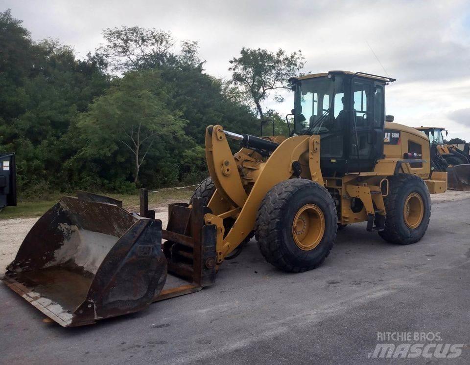 CAT 930M Wheel Loaders