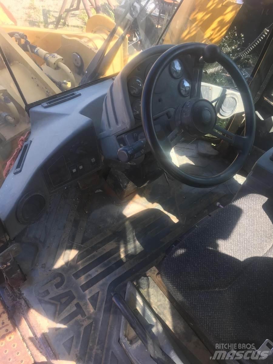 CAT 938G Wheel Loaders