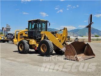 CAT 938M Wheel Loaders