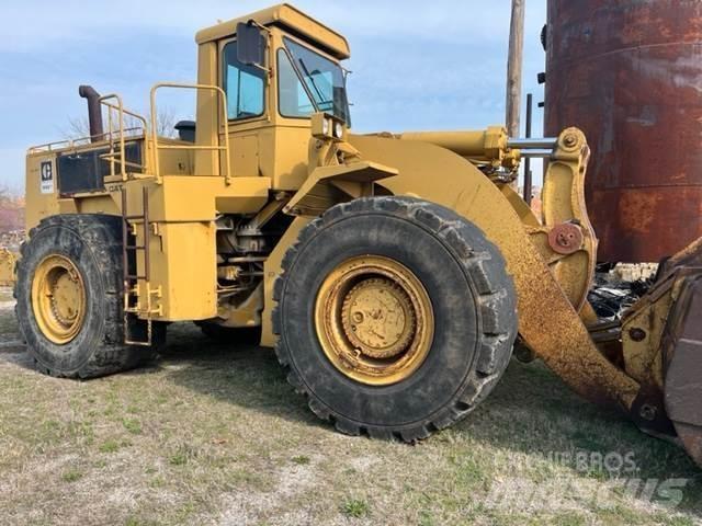 CAT 988B Wheel Loaders