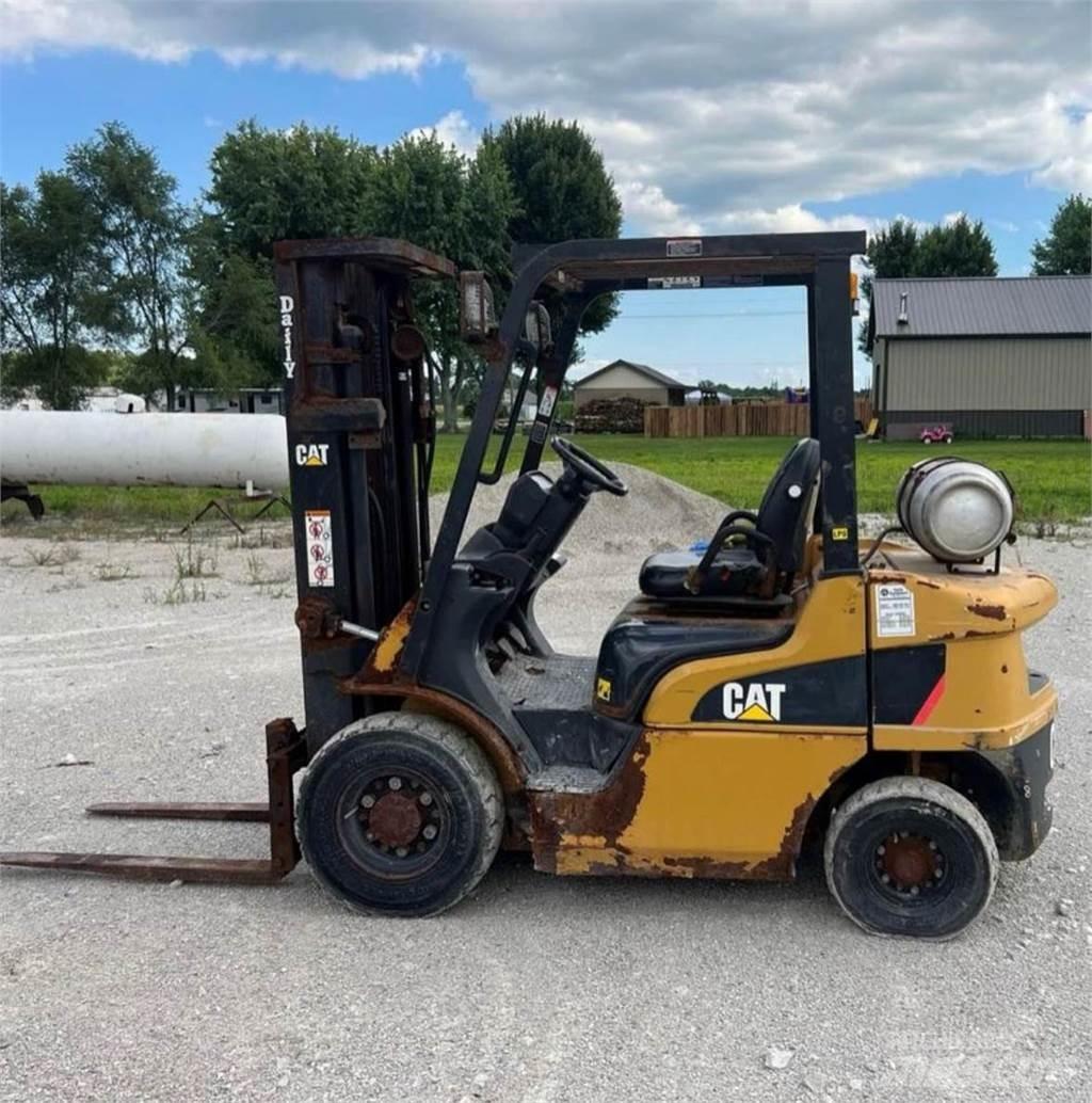 CAT C5000 Misc Forklifts