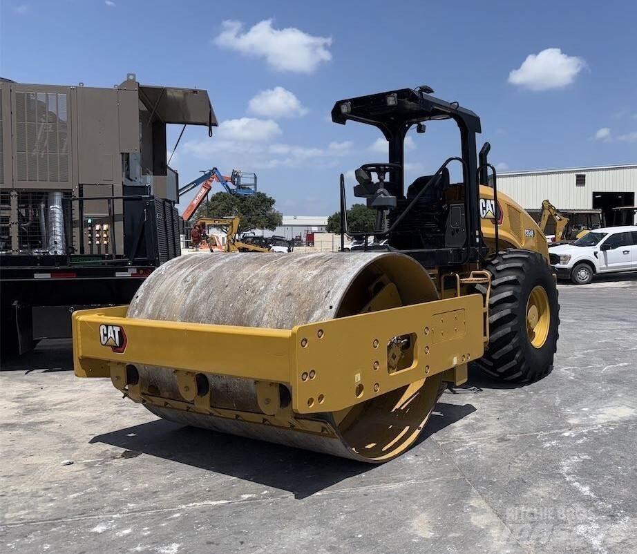 CAT CS54B Single drum rollers